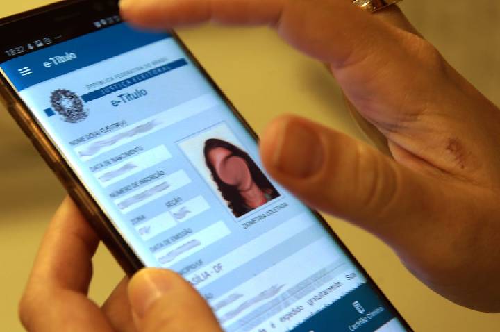 TRE-RJ promove mutirão para eleitores regularizar título