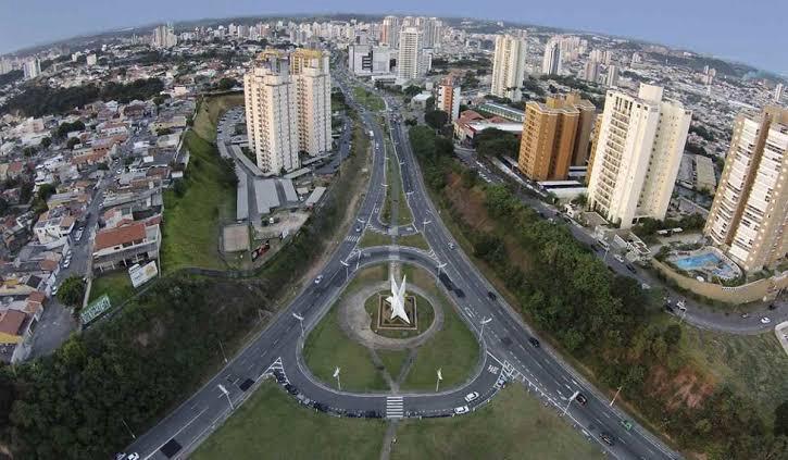 Jundiaí SP: a pobre funcionária milionária